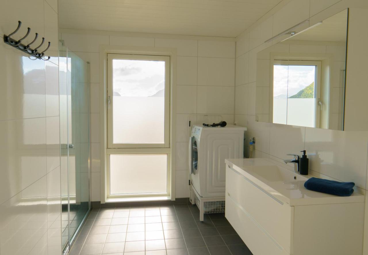 Lilleeideholmen Sjohusutleie Apartment Haug Exterior photo